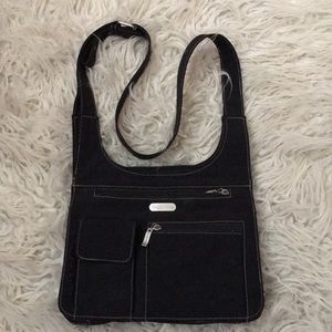 Travel cross body purse